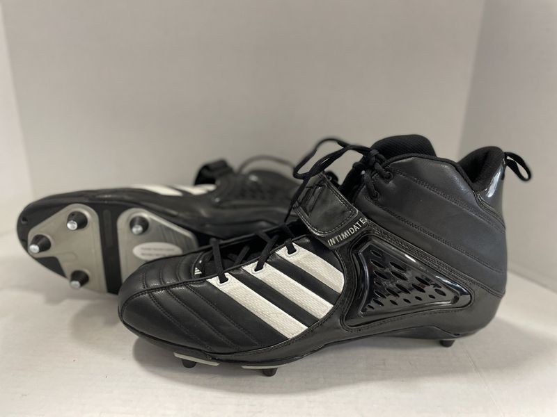 ADIDAS FOOTBALL CLEAT SZ 18 (METAL SPIKES)