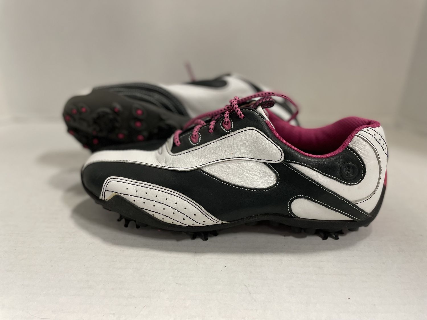 FOOTJOY GOLF SHOE WHT/PNK SZ 7.5
