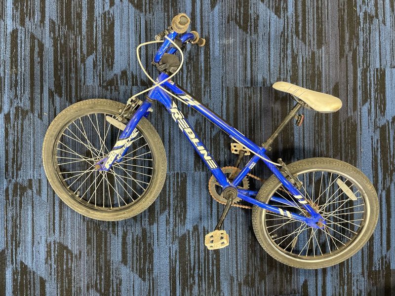 REDLINE RAID BMX BIKE