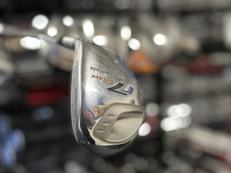 TAYLORMADE R7 DRAW LRH (GRIP)