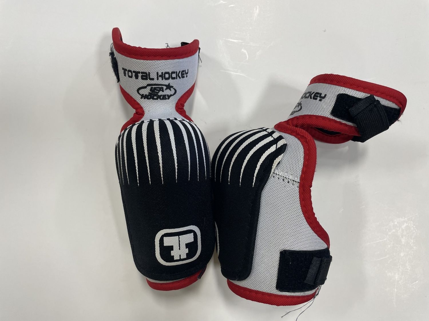 TOTAL HOCKEY ELBOW PAD JR. LARGE