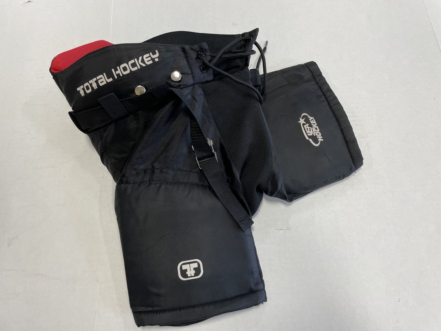 TOTAL HOCKEY BREEZER YTH SMALL