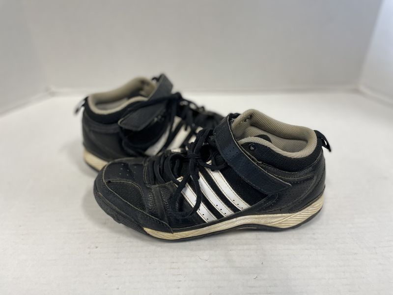 ADIDAS FOOTBALL CLEAT BLK SZ 5.5