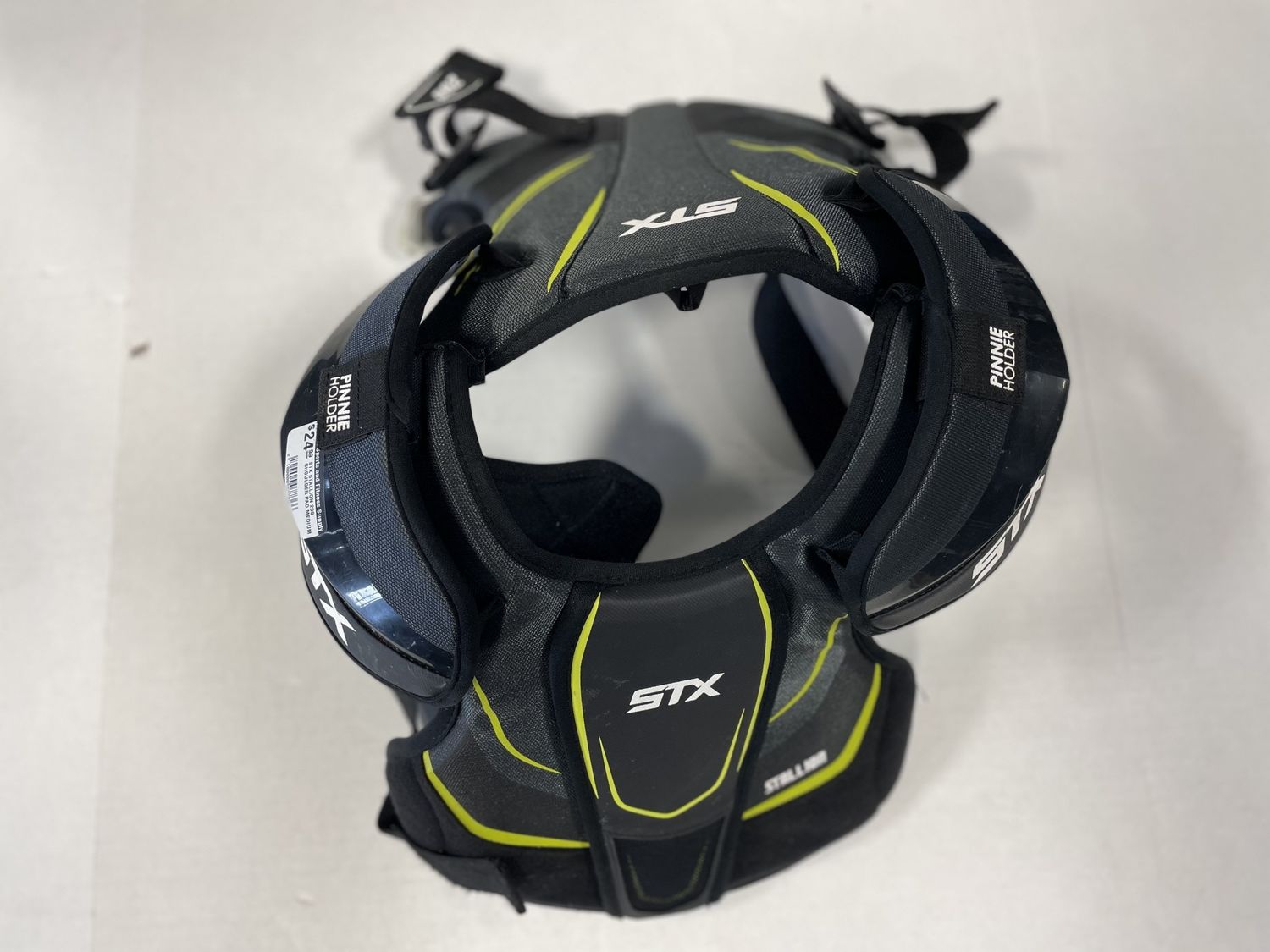 STX STALLION 200 SHOULDER PAD MEDIUM