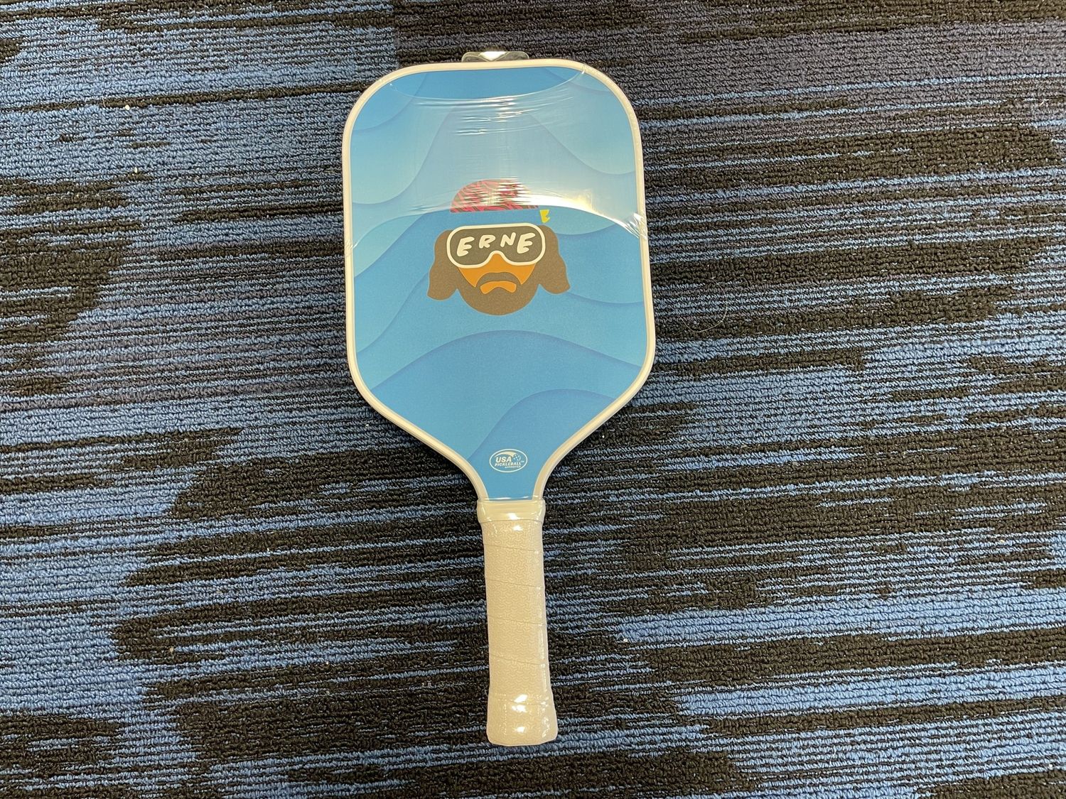 ERNE PICKLEBALL PADDLE BLUE RASPBERRY