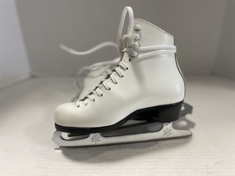 SONJIA BRONZE FIGURE SKATE SZ 1