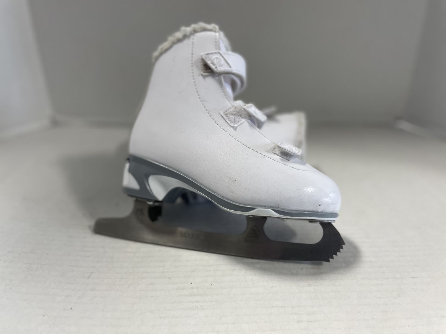 JACKSON 160 FIGURE SKATE SZ Y13