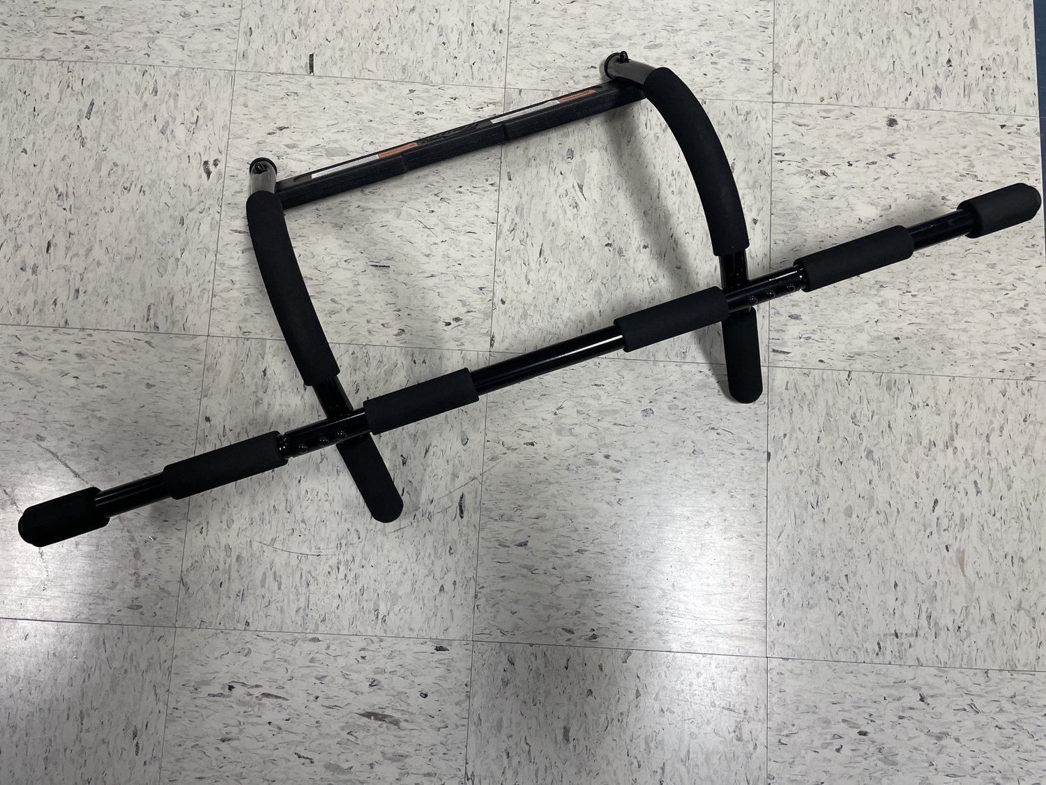 CRANE DOORWAY CHIN BAR