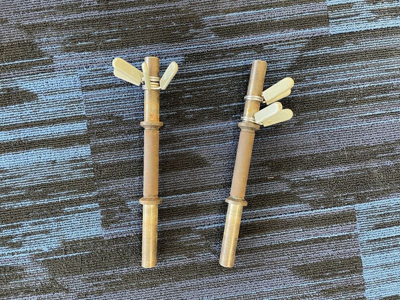 STANDARD DUMBBELL HANDLE PAIR