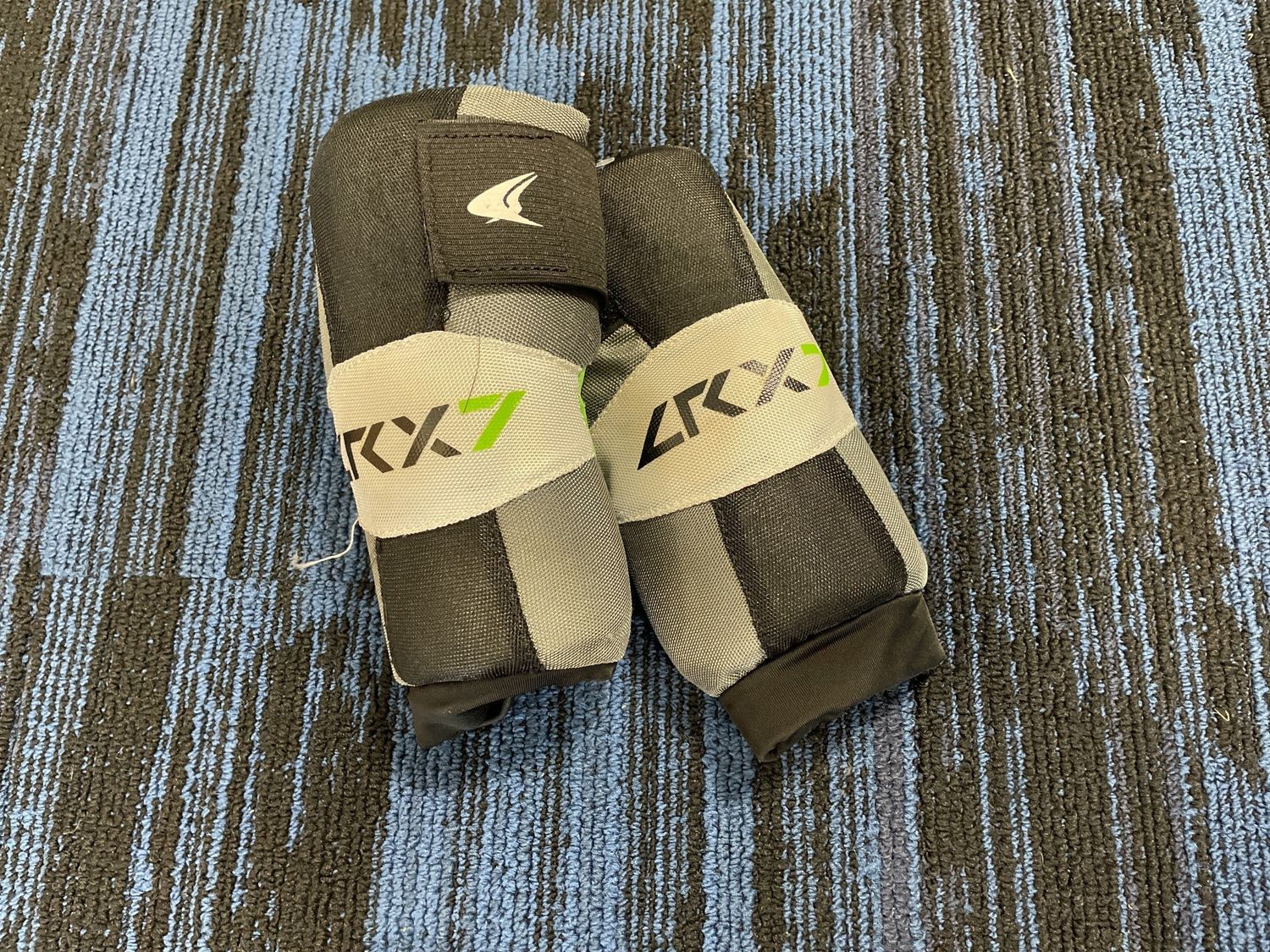 CHAMPRO LRX7 ARM PAD XS