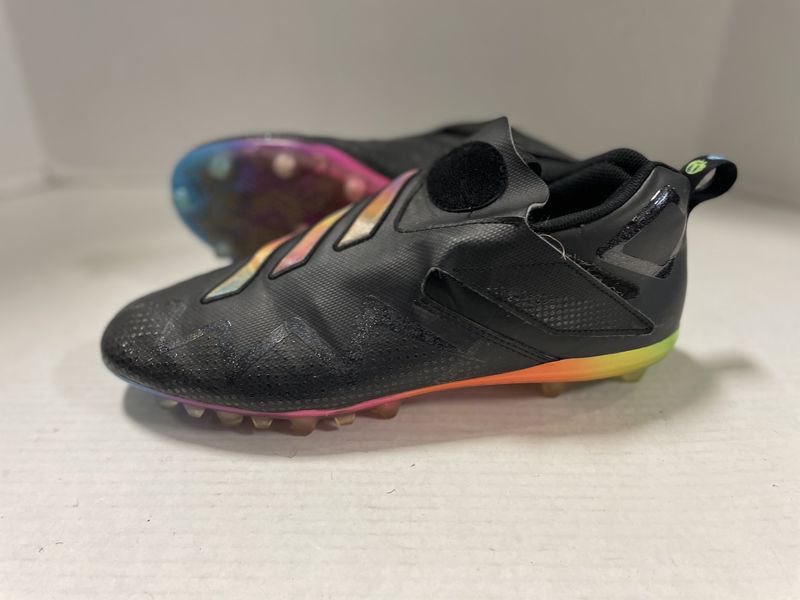 ADIDAS EMOJI FOOTBALL CLEAT SZ 10.5