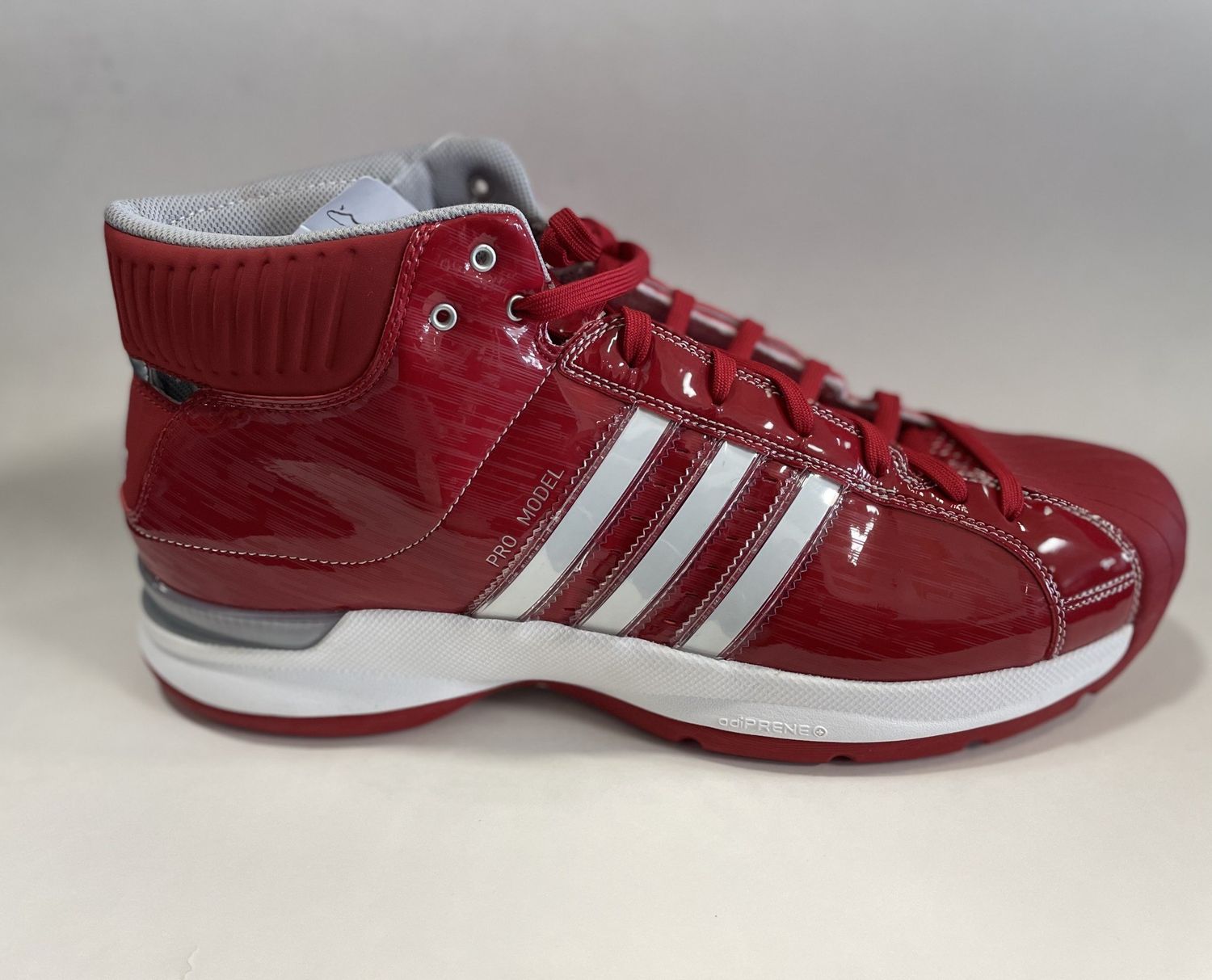 ADIDAS PRO MODEL BASKETBALL SHOE SCA SZ 16