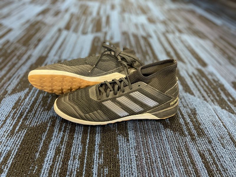 ADIDAS PREDATOR INDOOR SOCCER SHOE SZ 7