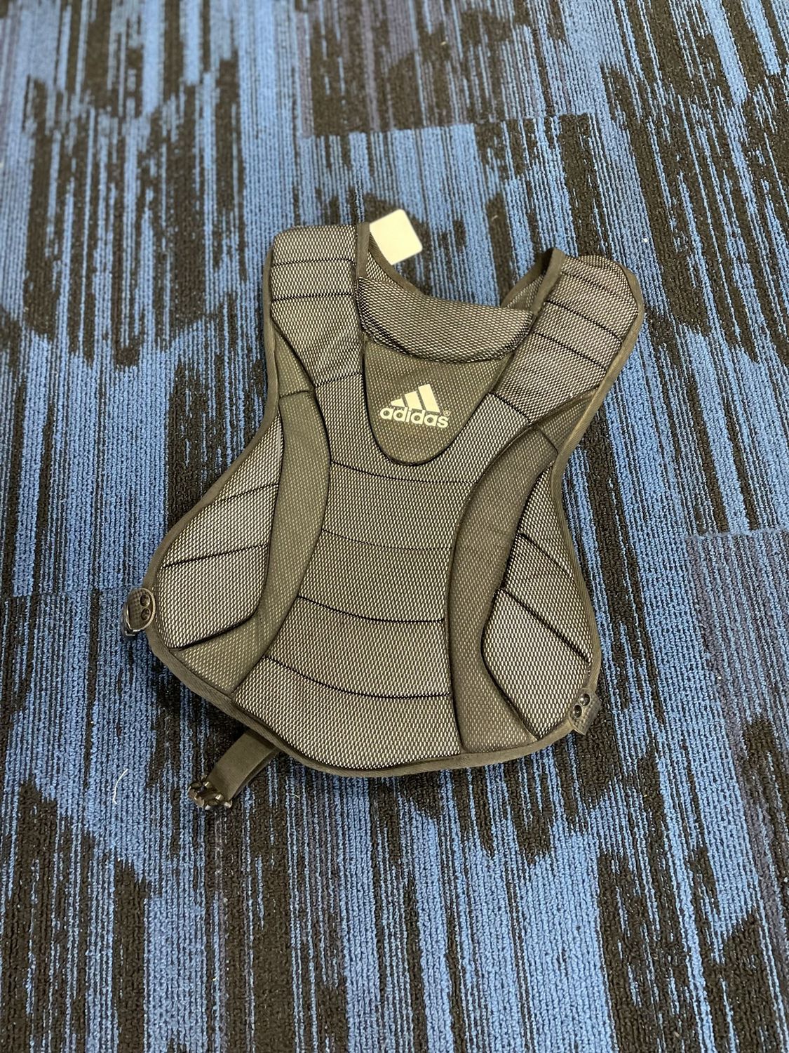 ADIDAS CATCHERS CHEST AGE 9-12