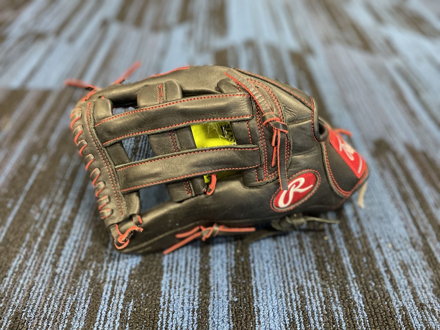 RAWLINGS R9 SERIES GLOVE 12&quot; LHT