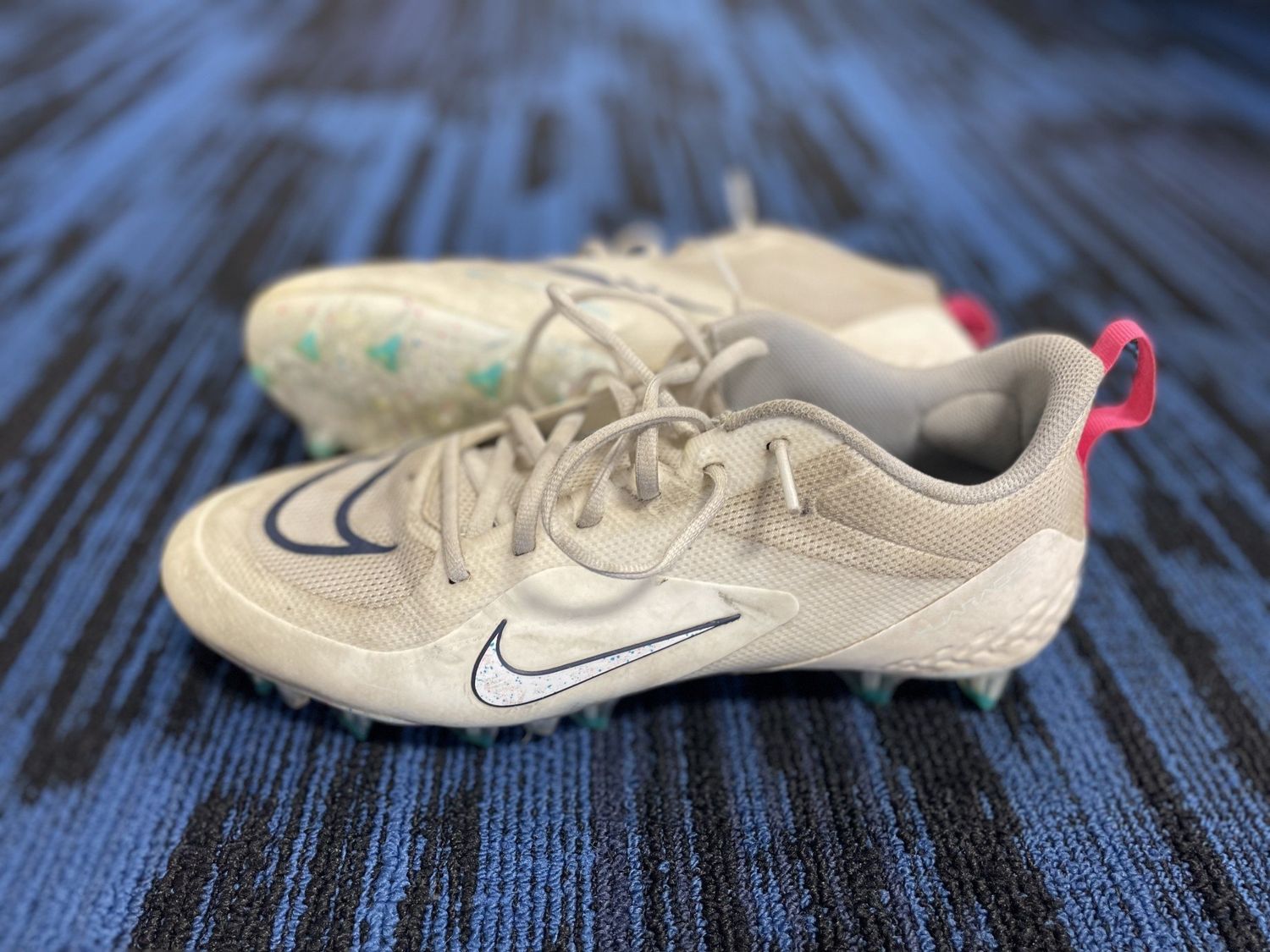 NIKE LACROSSE CLEAT SZ 10