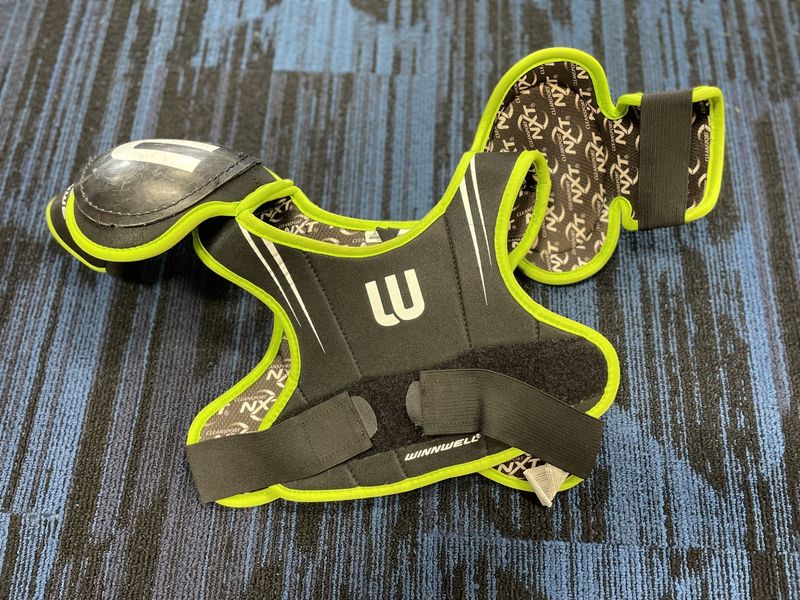 WINNWELL SHOULDER PAD YTH LRG