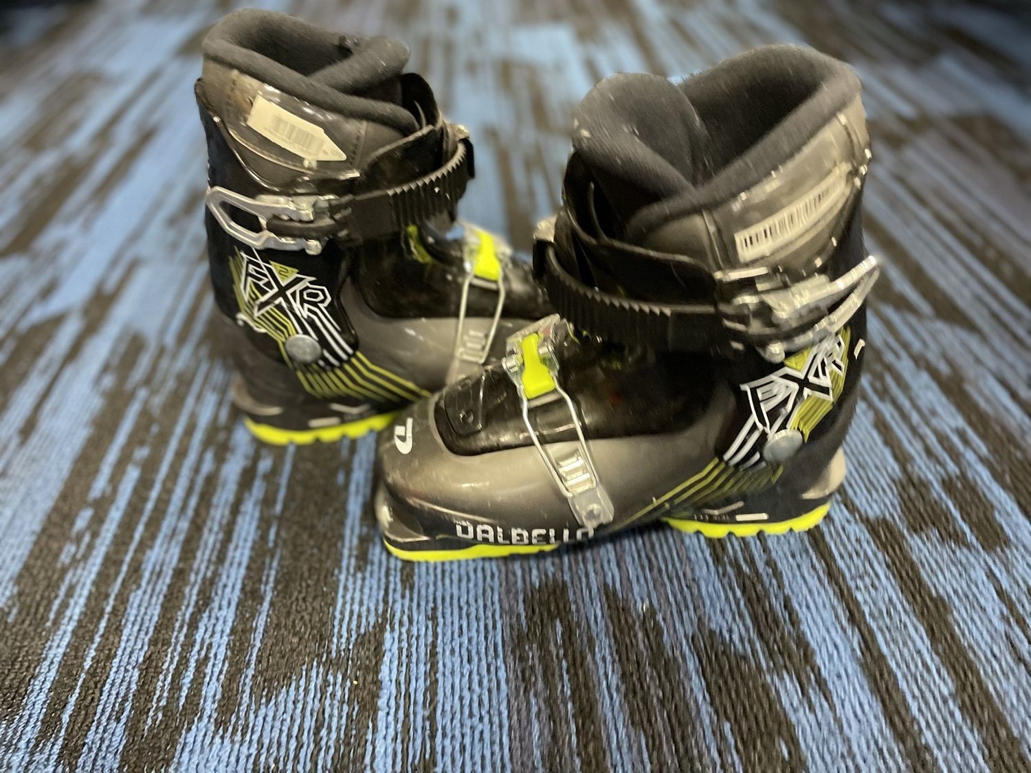 DALBELLO FXR DH BOOT SZ 3