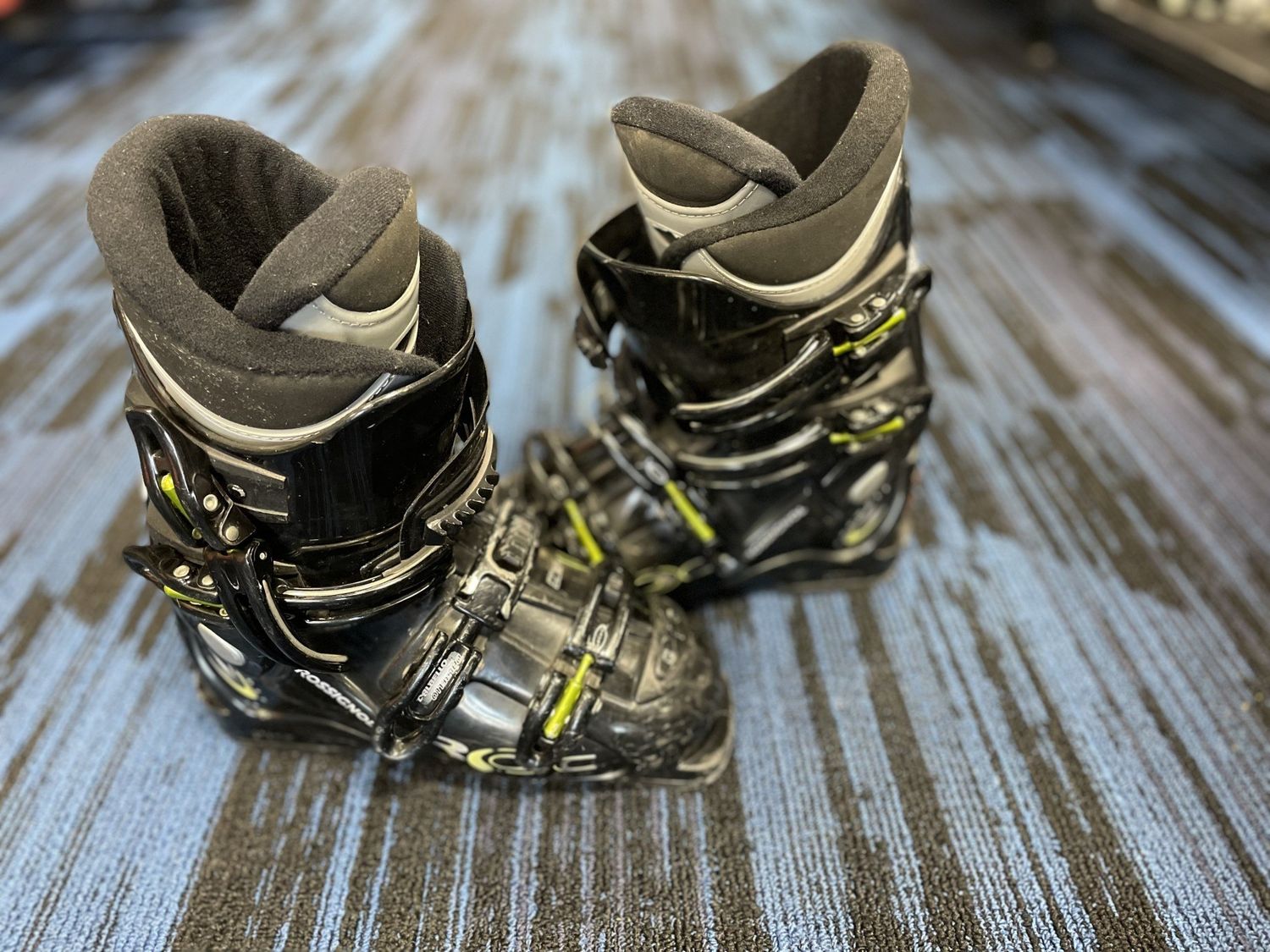 ROSSIGNOL ROC DOWNHILL BOOT SZ 5.5