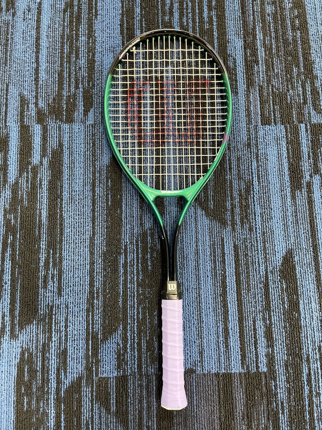 WILSON ADVANTAGE RAC. 4-1/2&quot;