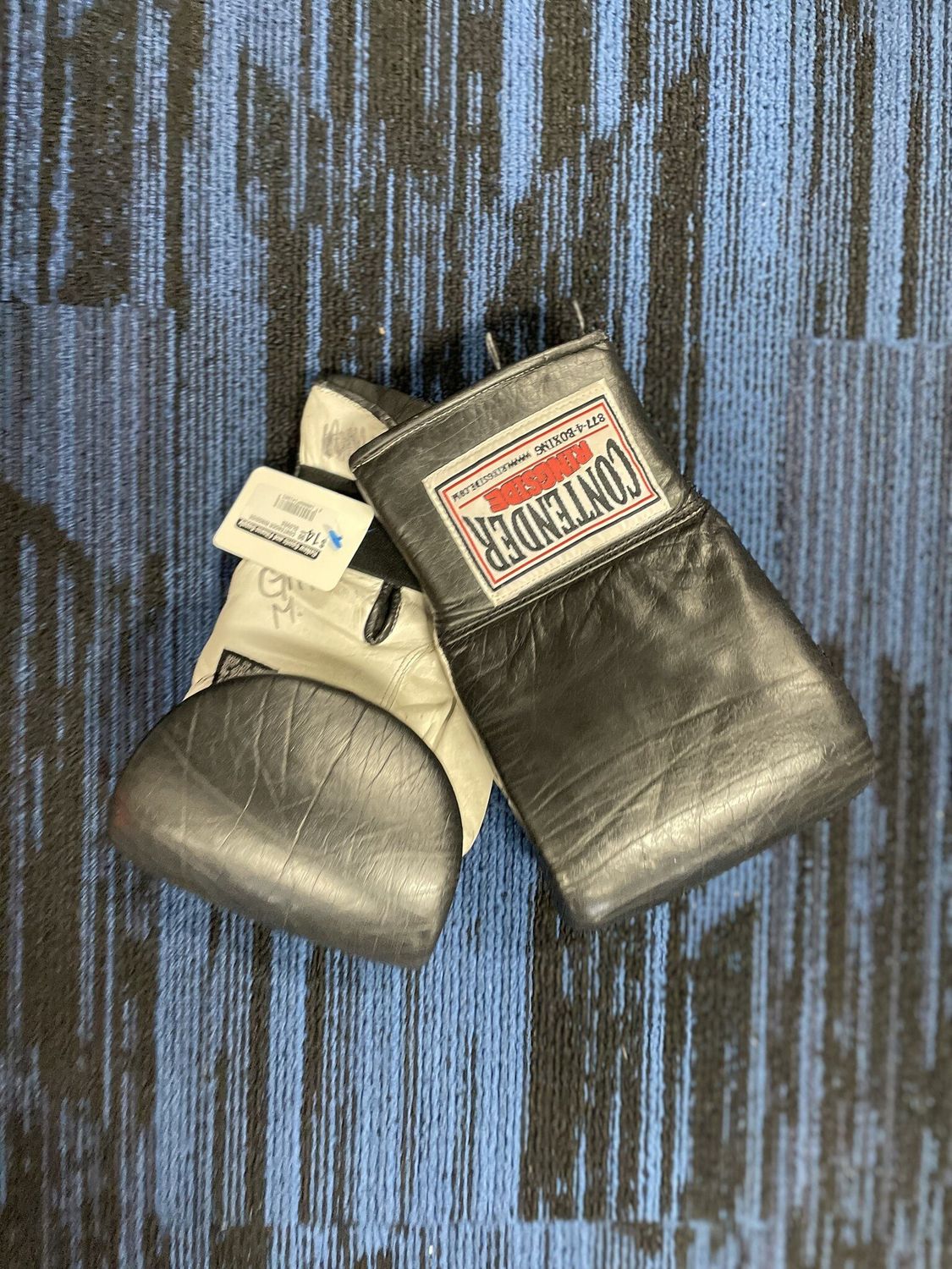 CONTENDER RINGSIDE GLOVES