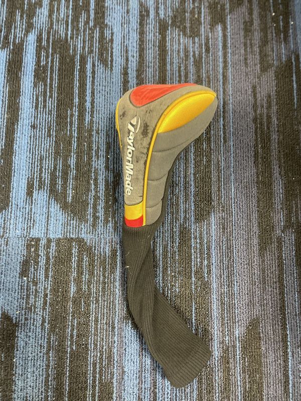 TAYLORMADE R5 DRIVER HEADCOVER