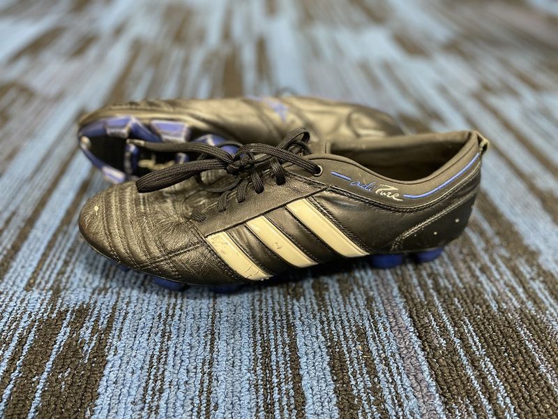 ADIDAS ADIPURE SOCCER SHOE SZ 9