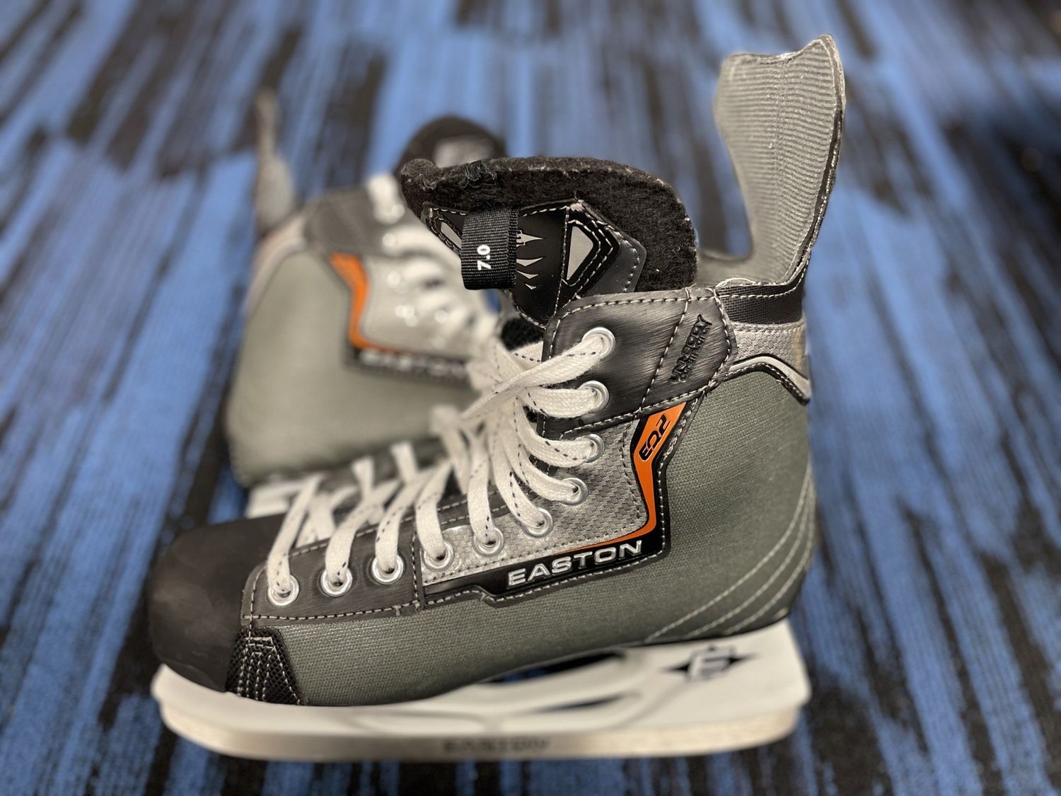 EASTON EQ2 SKATE SZ 7