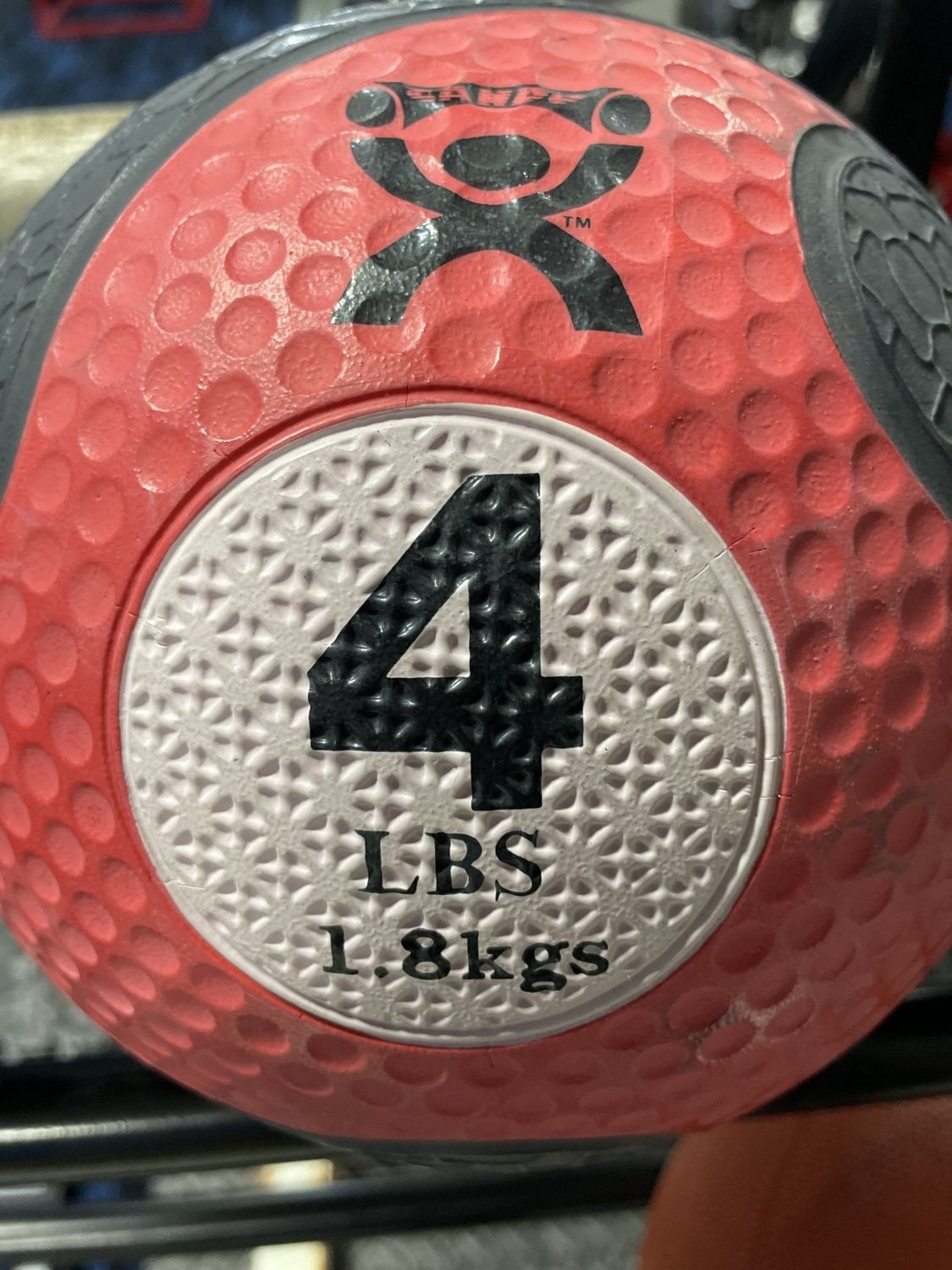 4LB CanDo Rubber Medicine Ball