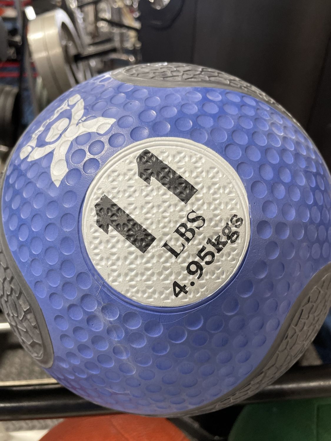 11LB CanDo Rubber Medicine Ball