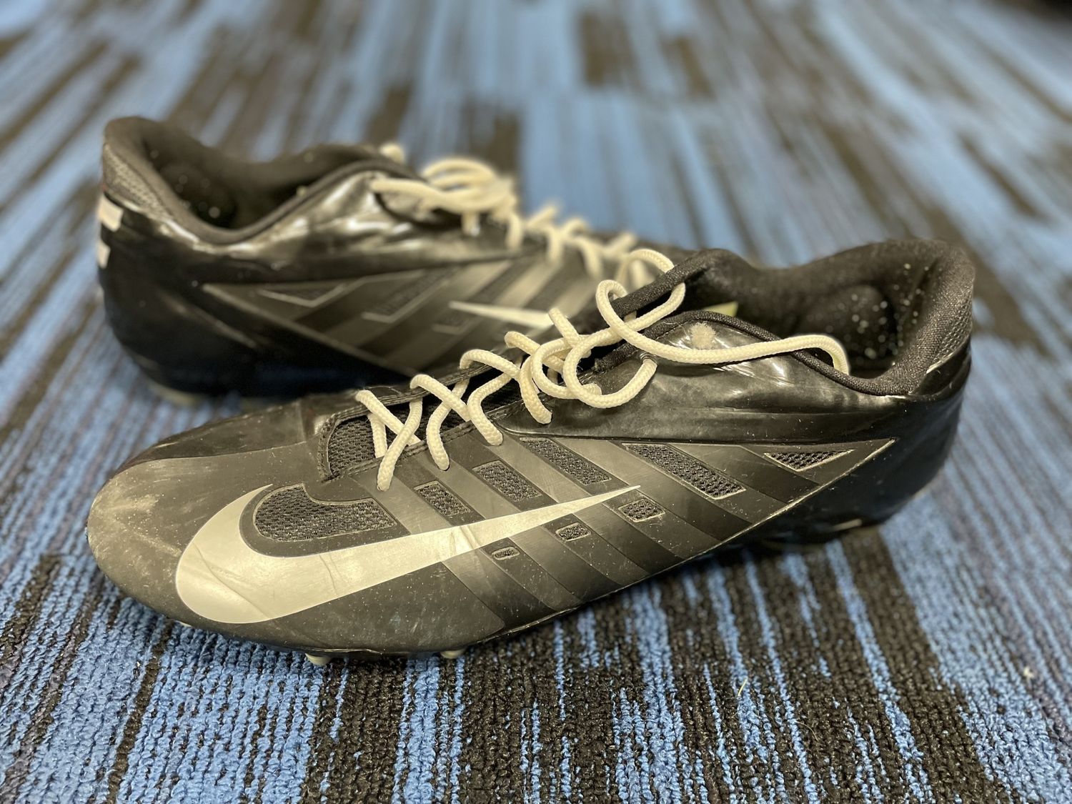 NIKE VAPOR PRO FOOTBALL CLEAT SZ 13