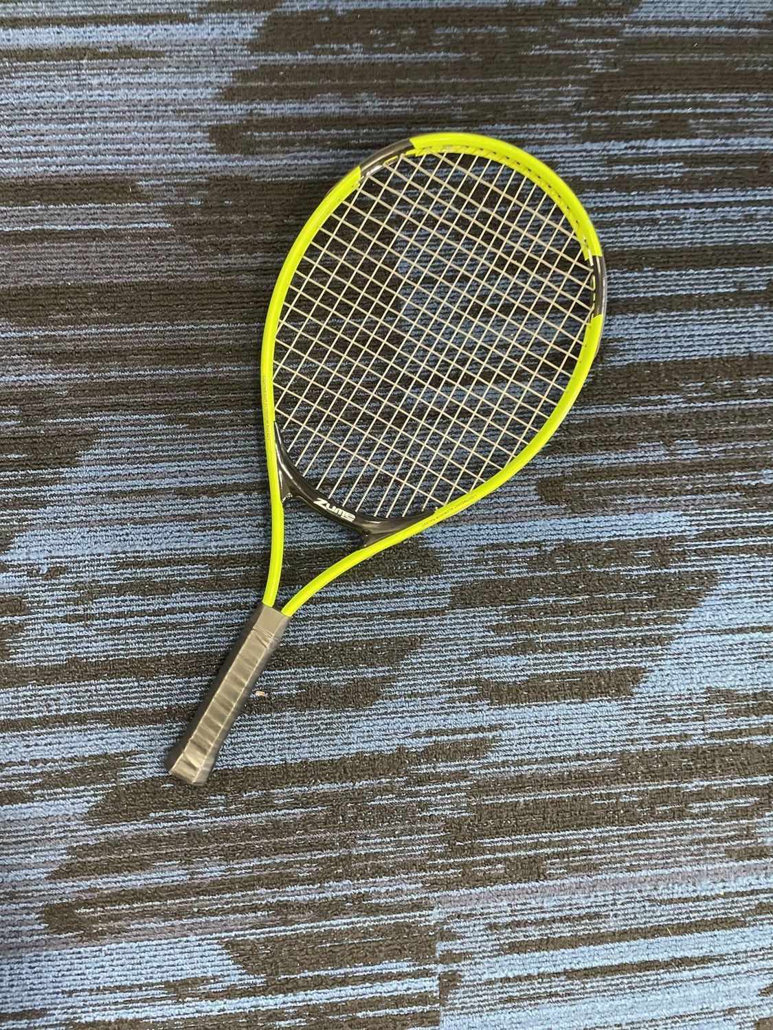 ZUME JUNIOR RACQUET 23&quot;