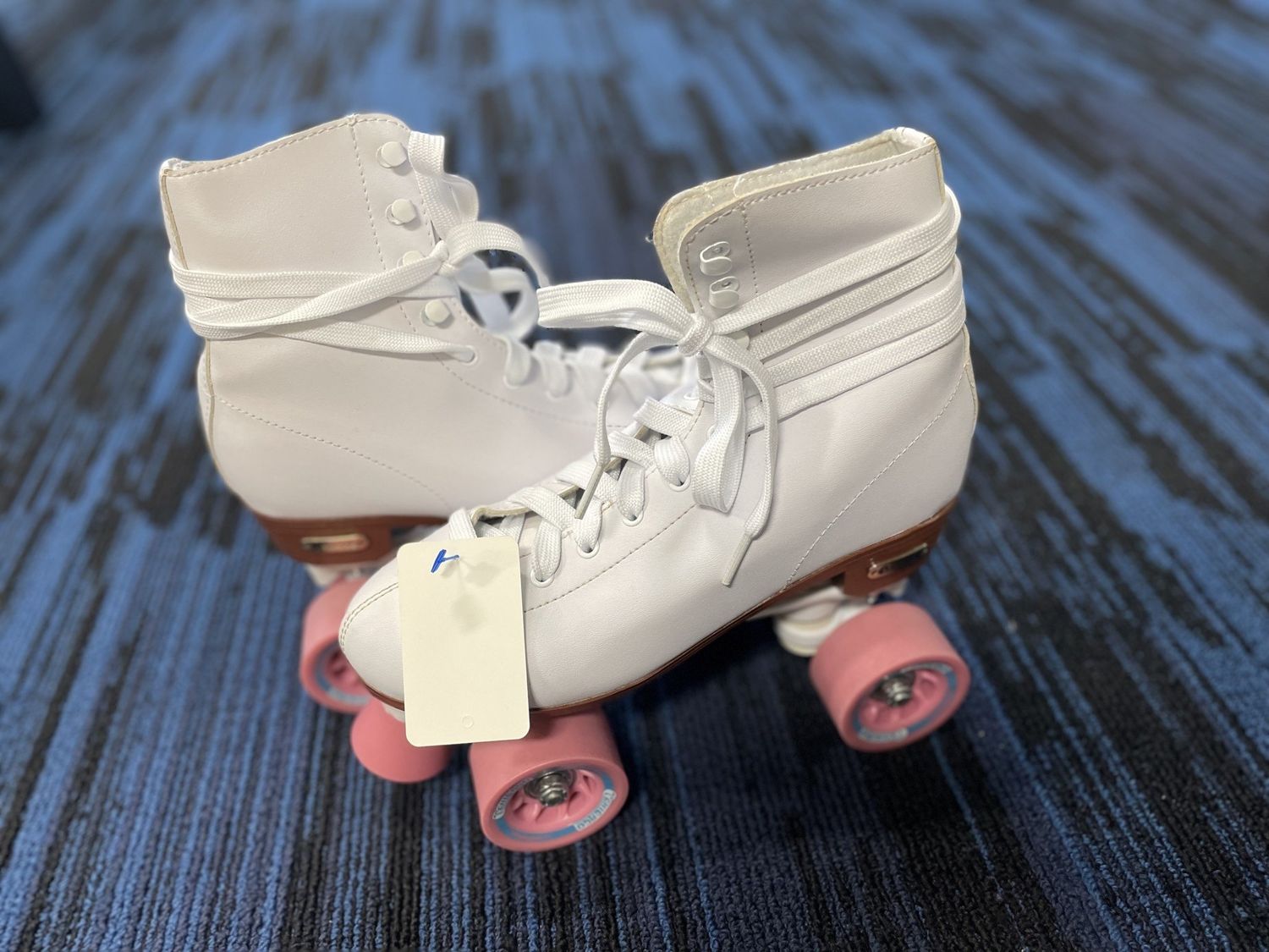 CHICAGO ROLLER SKATE LADIES 7