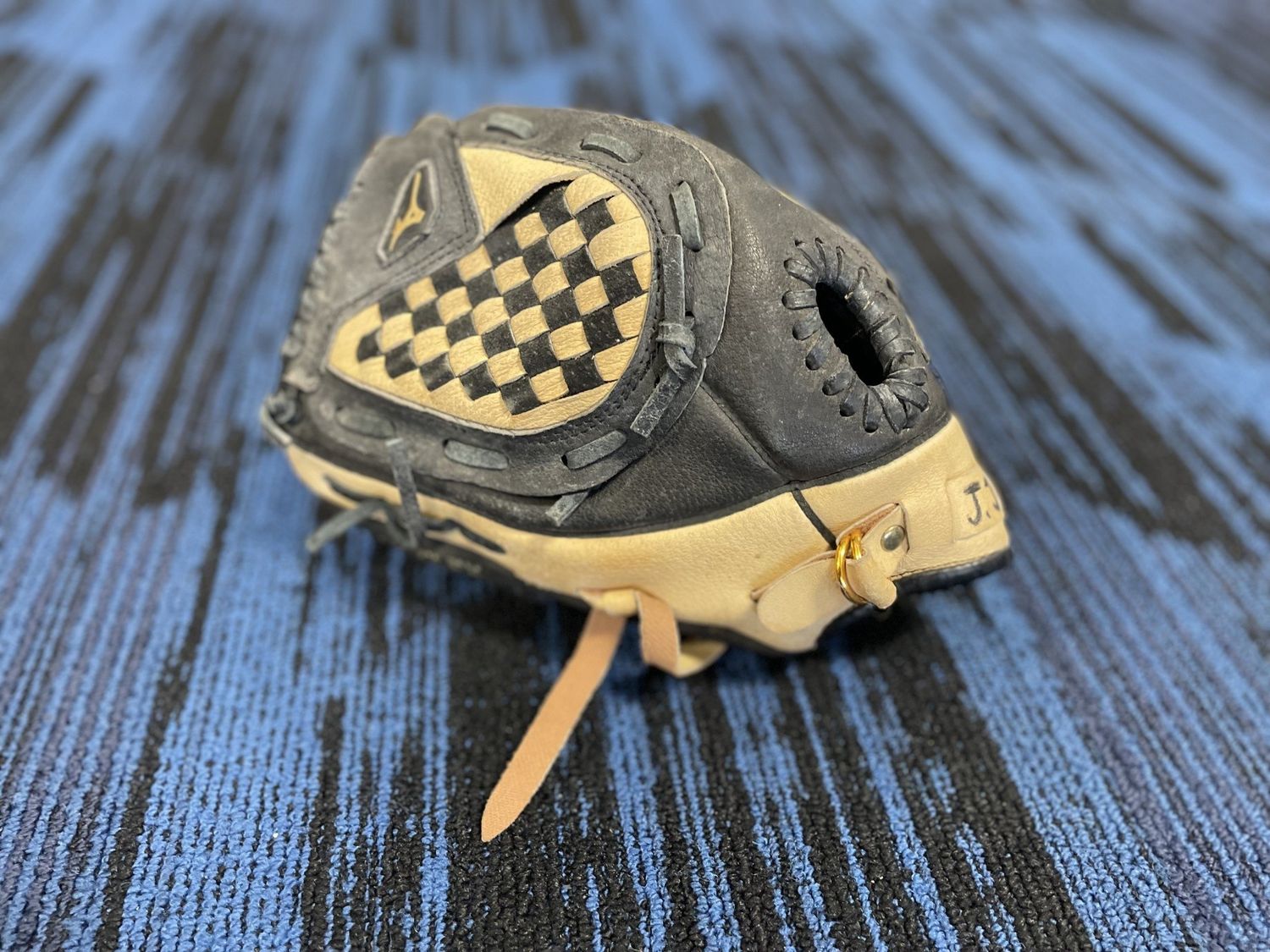 MIZUNO PROSPECT GLOVE 10.75&quot; LHT