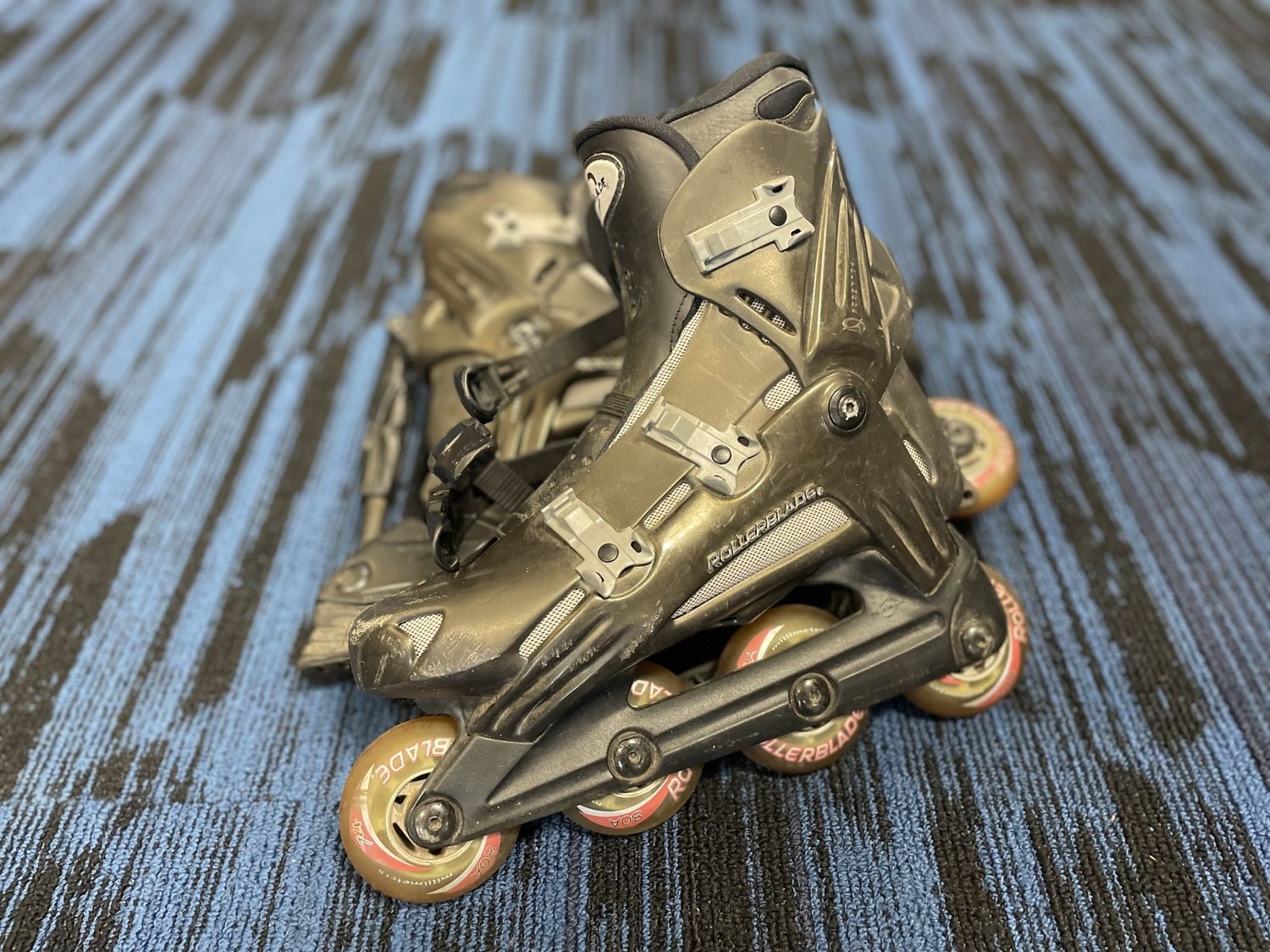 ROLLERBLADE VIABLADE PKWY SKATE SZ 9.5