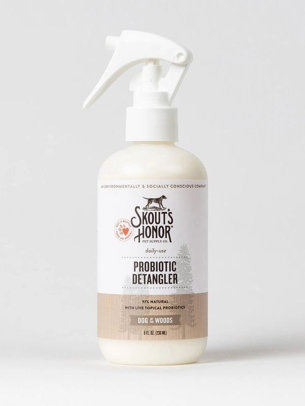 SKOUTS HONOR DETANGLER DOG OF THE WOODS 8OZ