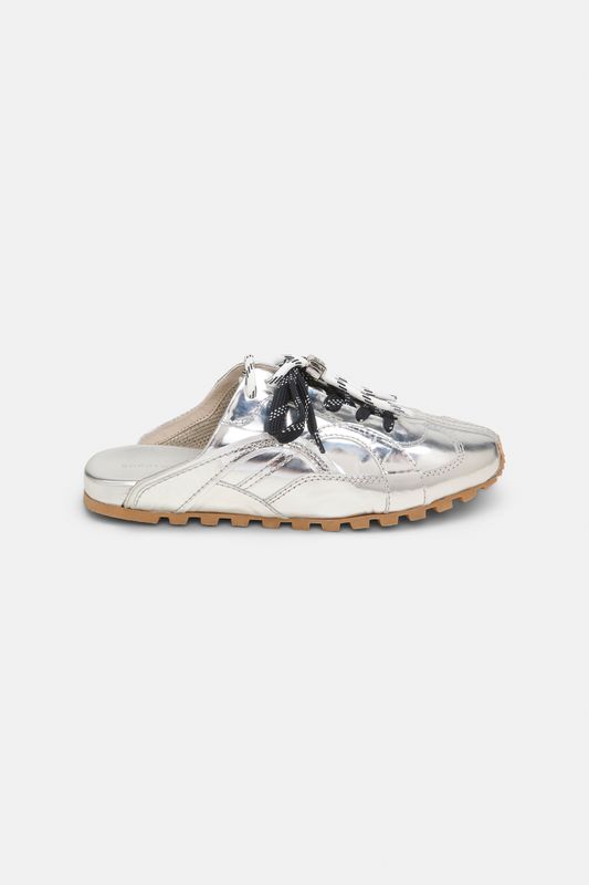 Schu-Mirror Shine Sneaker