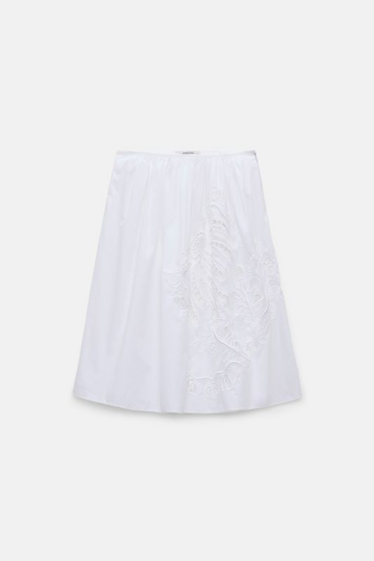 Schu-Embroidered Beauty Skirt