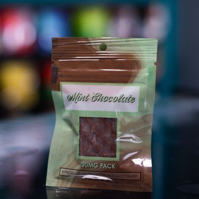 Delta 8 THC - Chocolate - Mint 200mg