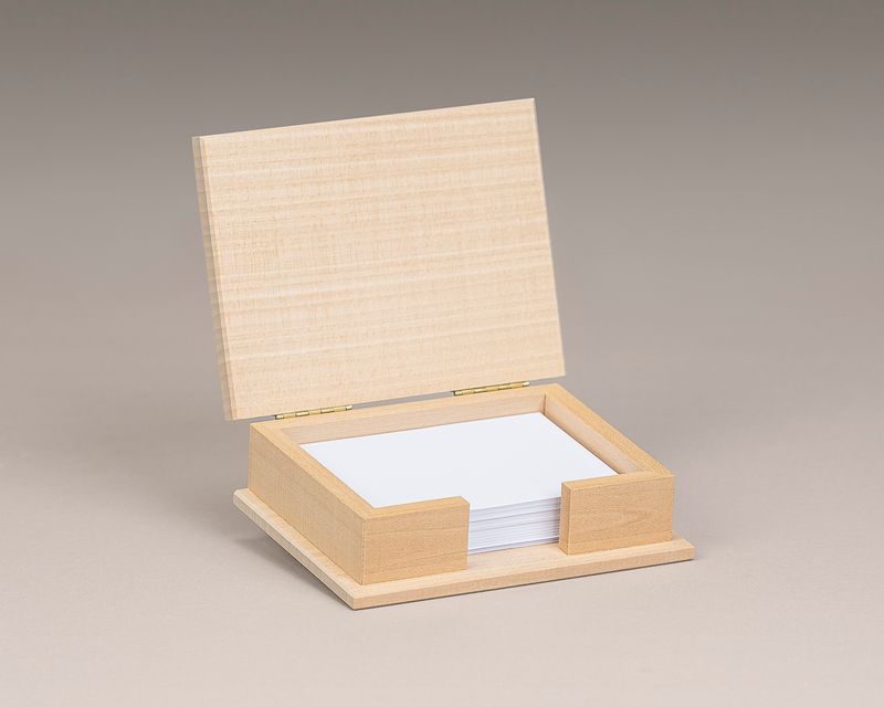 Zettelkasten aus Lindenholz