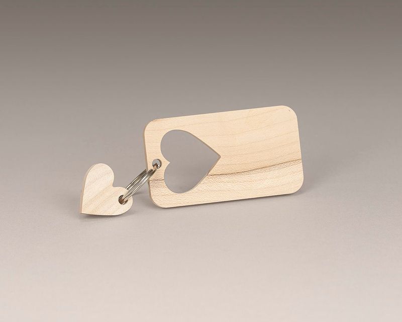 Bastelartikel aus Massivholz