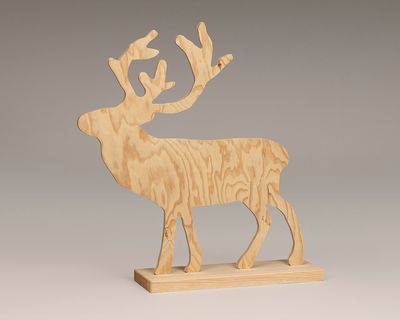 Holzdekorationen saisonal