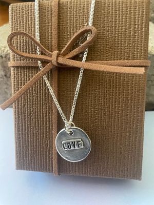 Small Minimalist Heart Necklace