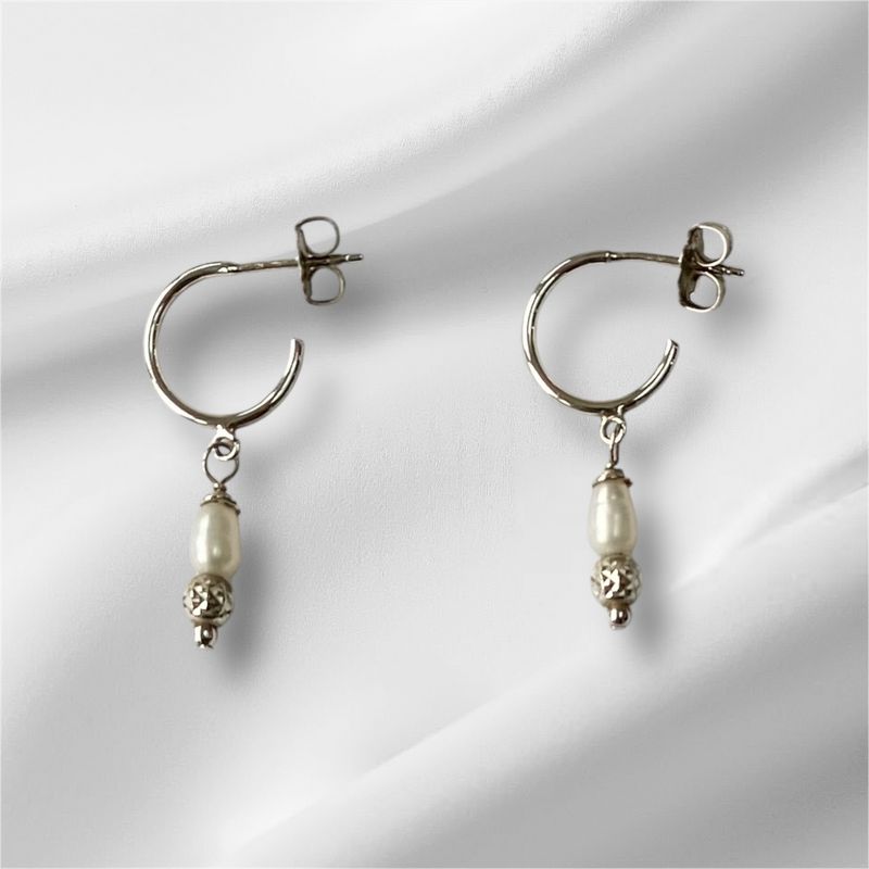 Silver dainty pearl hoop earring