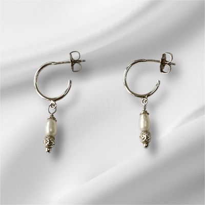 Silver dainty pearl hoop earring