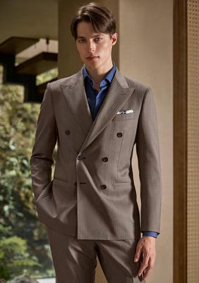 FASHION BUSINESS