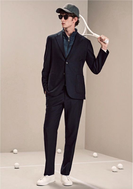 Navy Sporty Suit – Relaxed Performance
