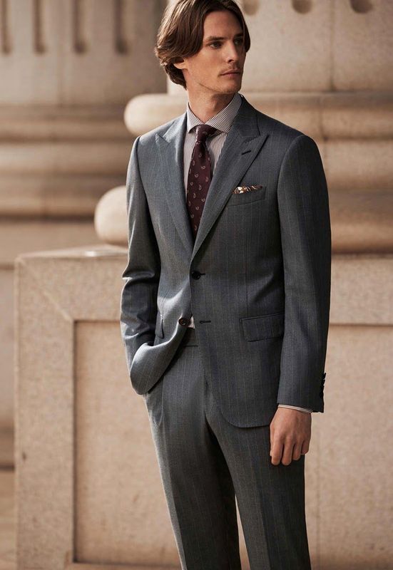 Traje Gris con Rayas – Elegancia y Poder Atemporal