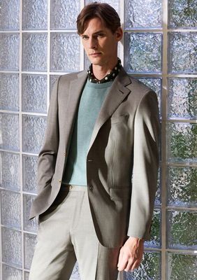 Soft Tailored Suit – Relaxed Sophistication for Everyday Elegance