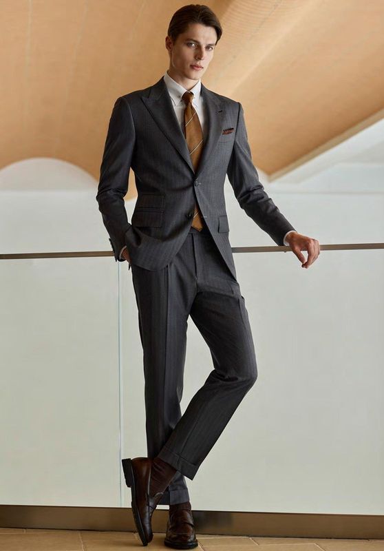 Tailored Pinstripe Suit – Confidence with Classic Structure